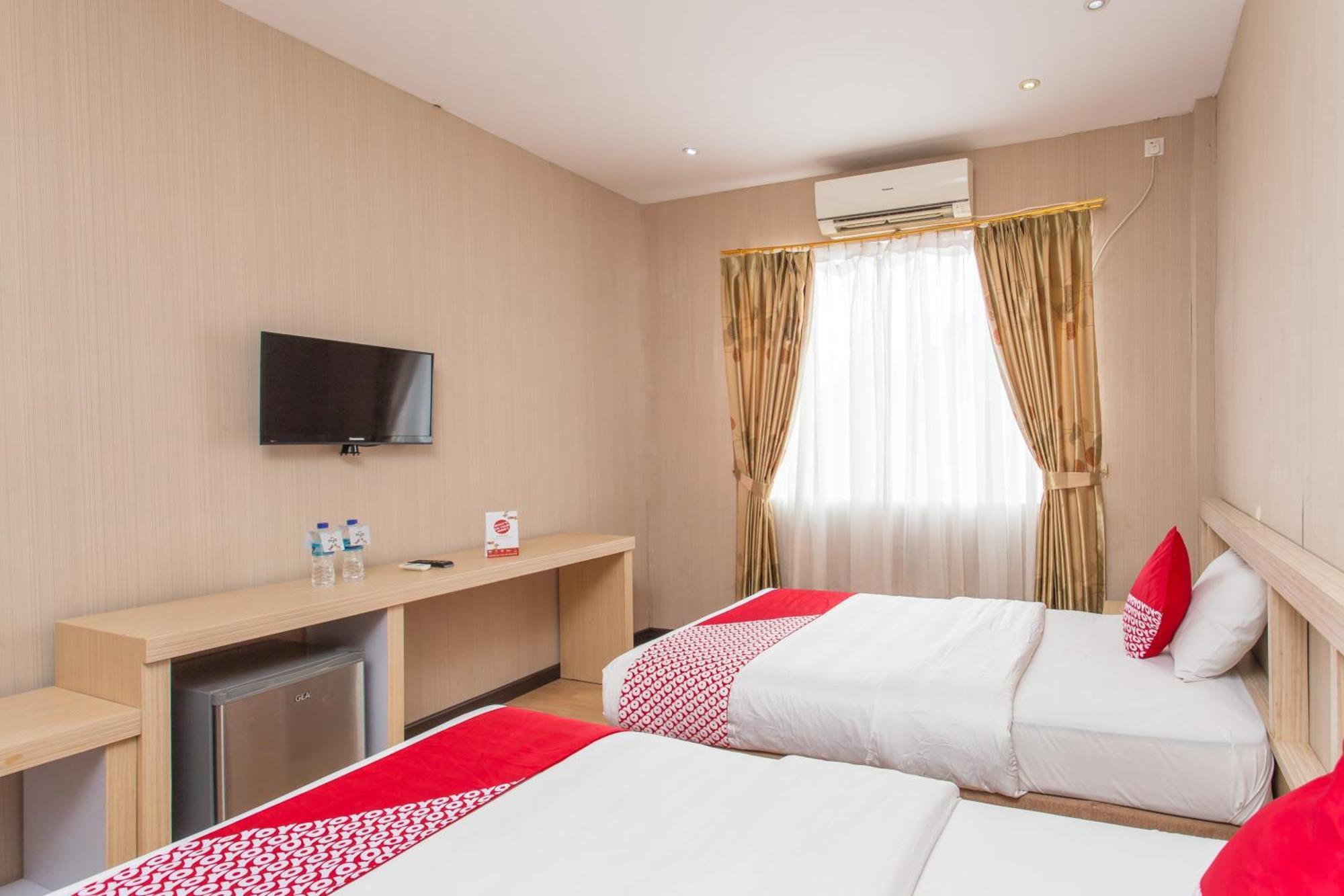 Oyo 663 Hotel Sejati Balikpapan  Luaran gambar