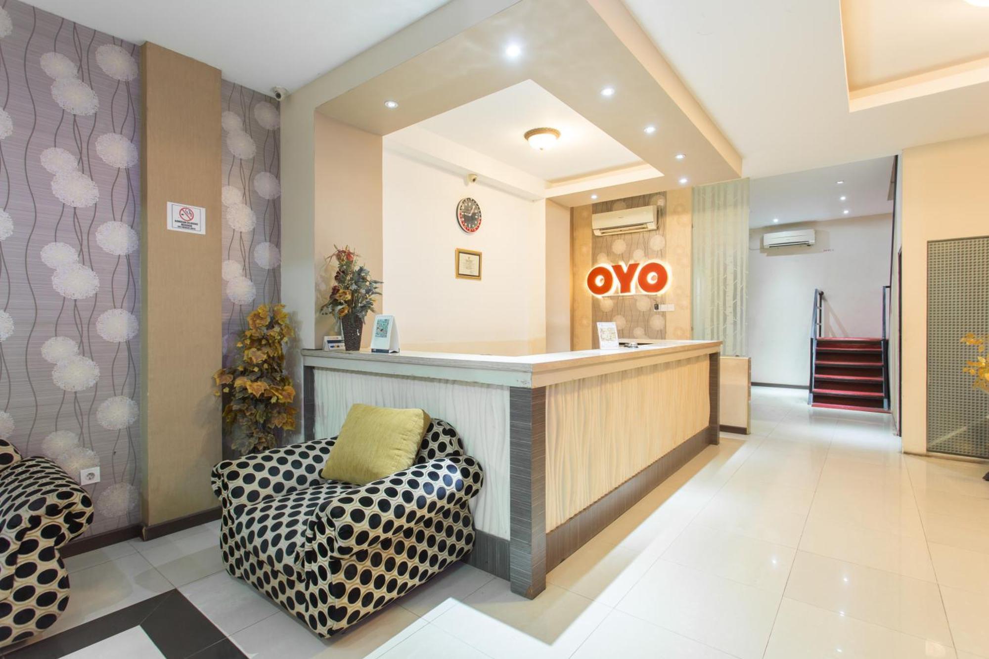 Oyo 663 Hotel Sejati Balikpapan  Luaran gambar